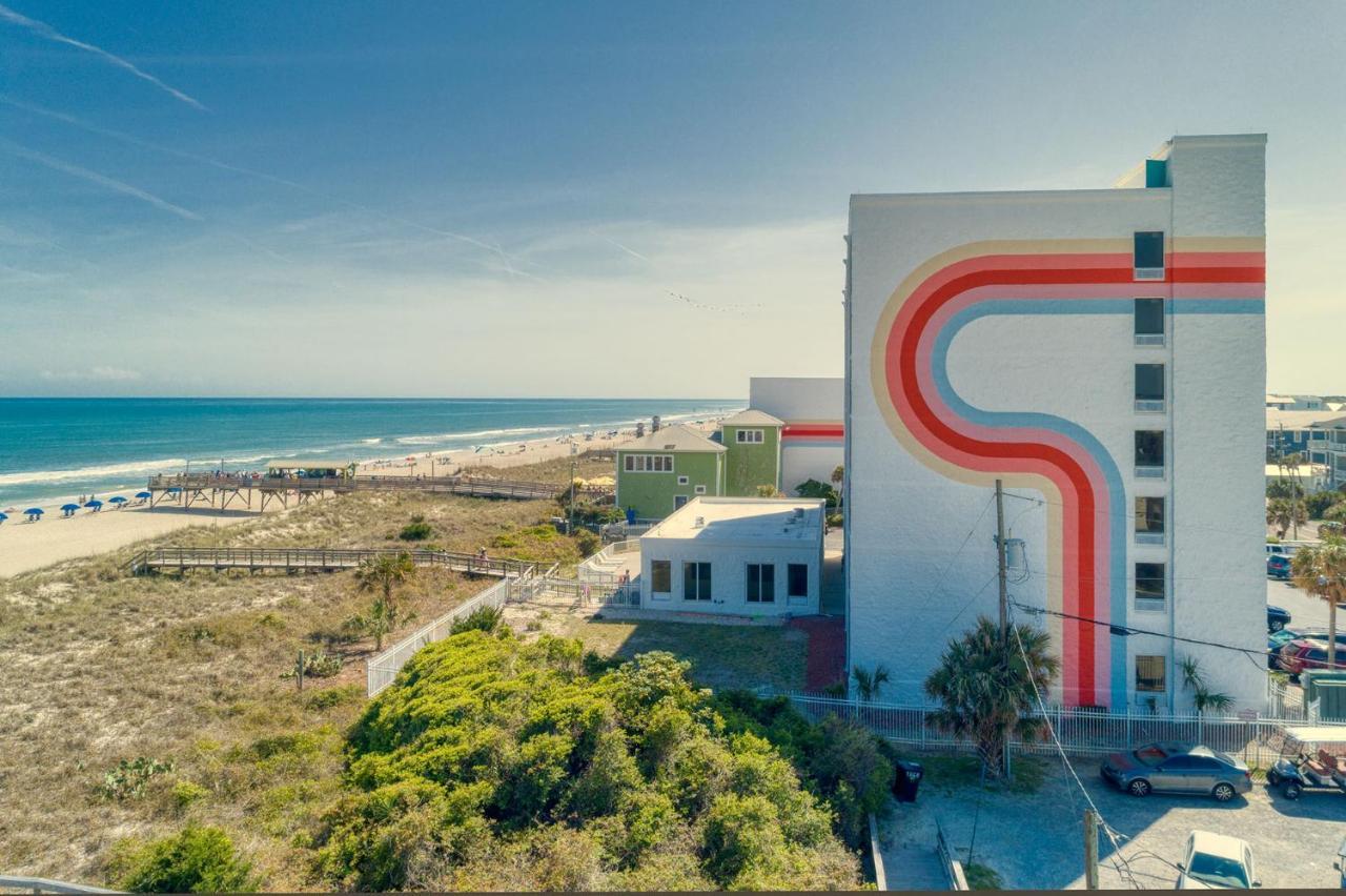 Golden Sands Oceanfront Hotel Carolina Beach Exteriör bild