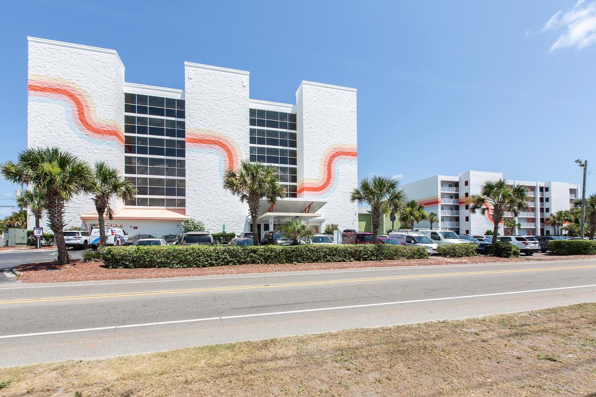 Golden Sands Oceanfront Hotel Carolina Beach Exteriör bild
