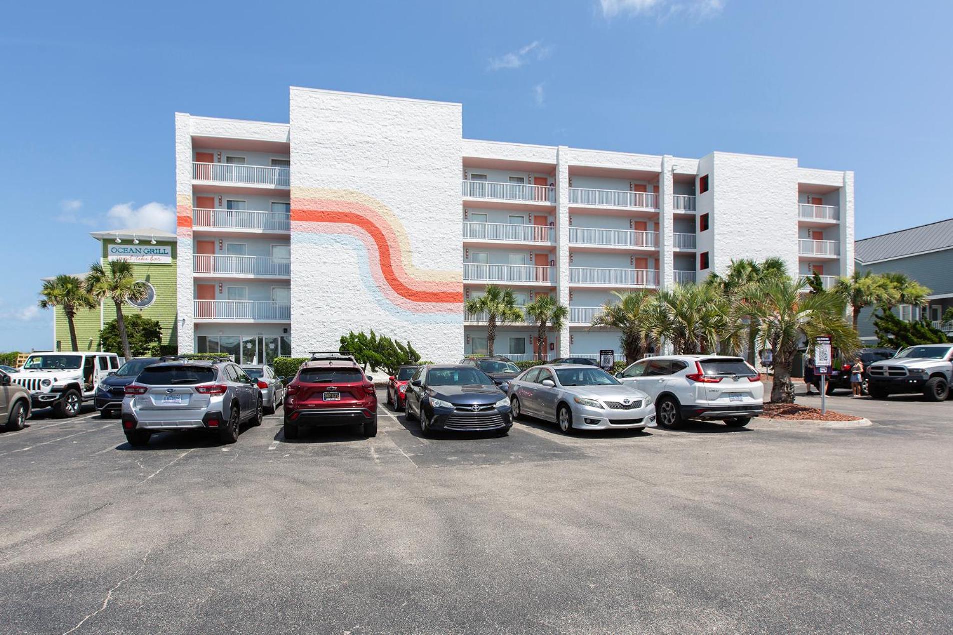 Golden Sands Oceanfront Hotel Carolina Beach Exteriör bild