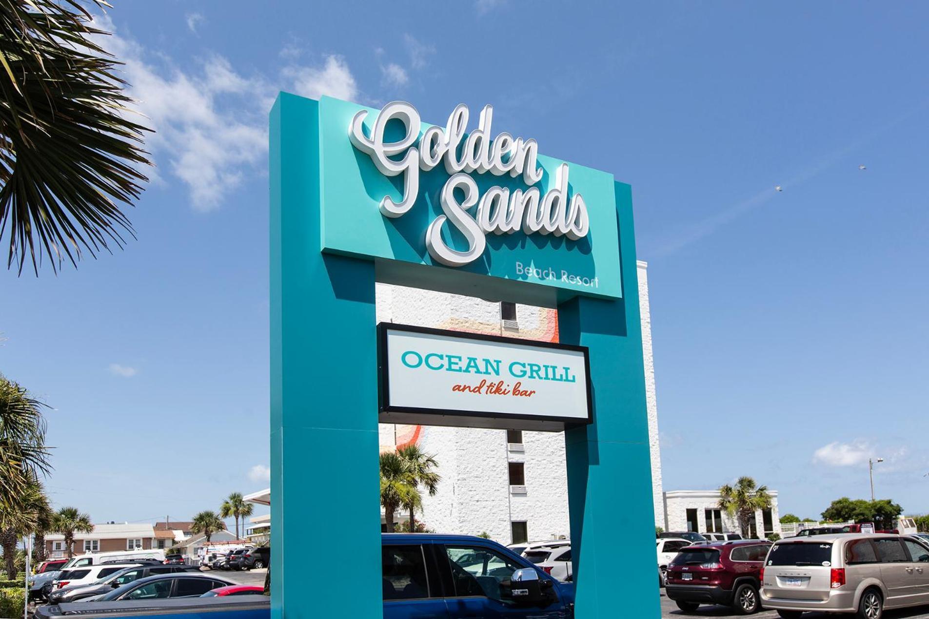Golden Sands Oceanfront Hotel Carolina Beach Exteriör bild