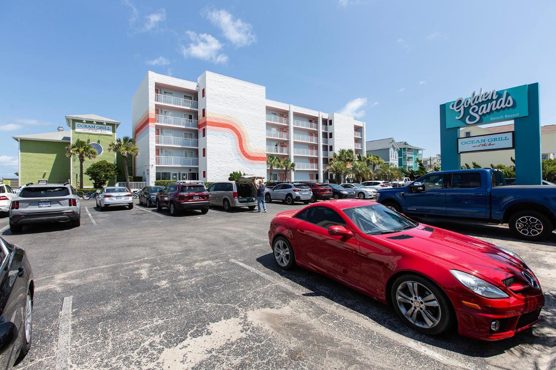 Golden Sands Oceanfront Hotel Carolina Beach Exteriör bild