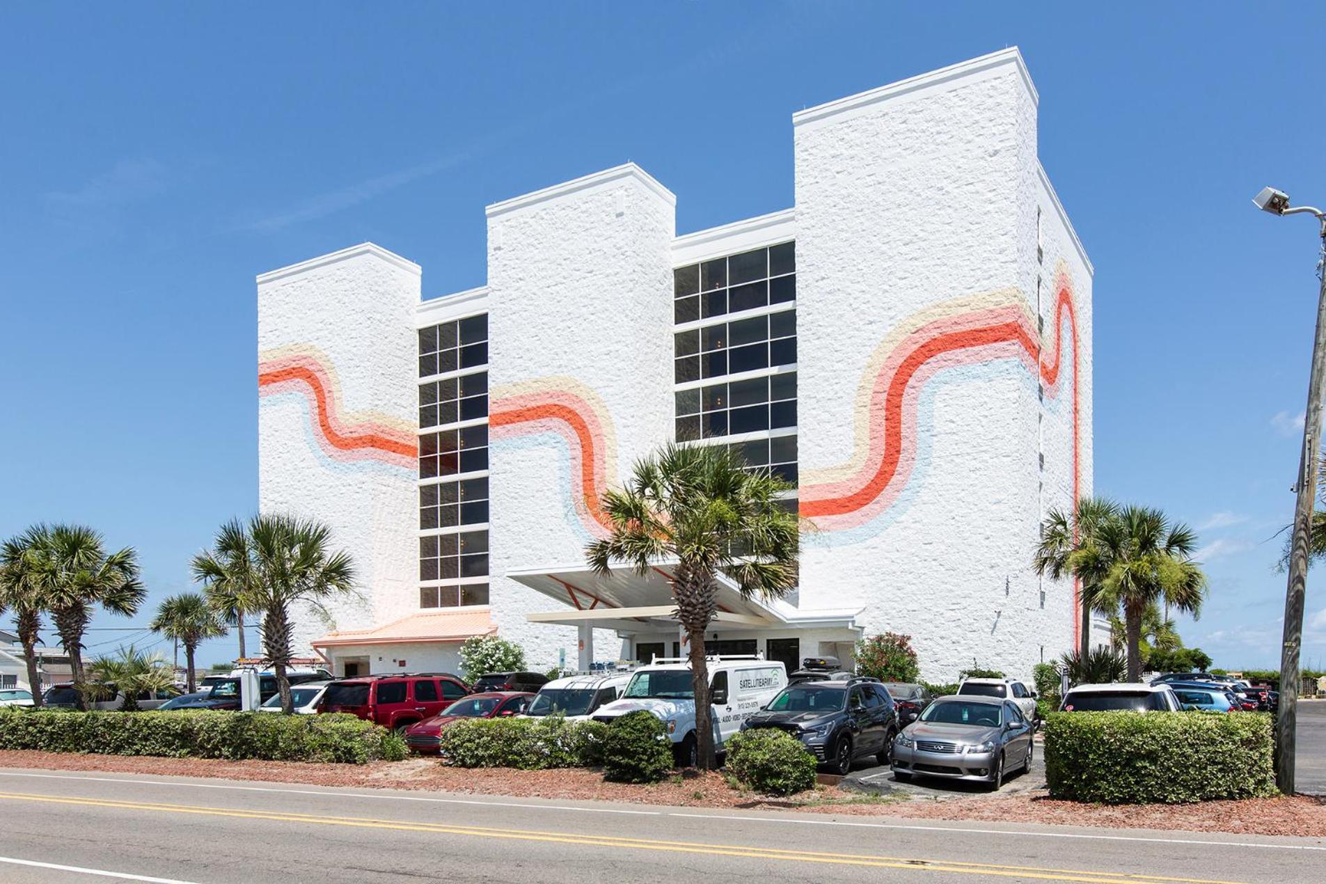 Golden Sands Oceanfront Hotel Carolina Beach Exteriör bild